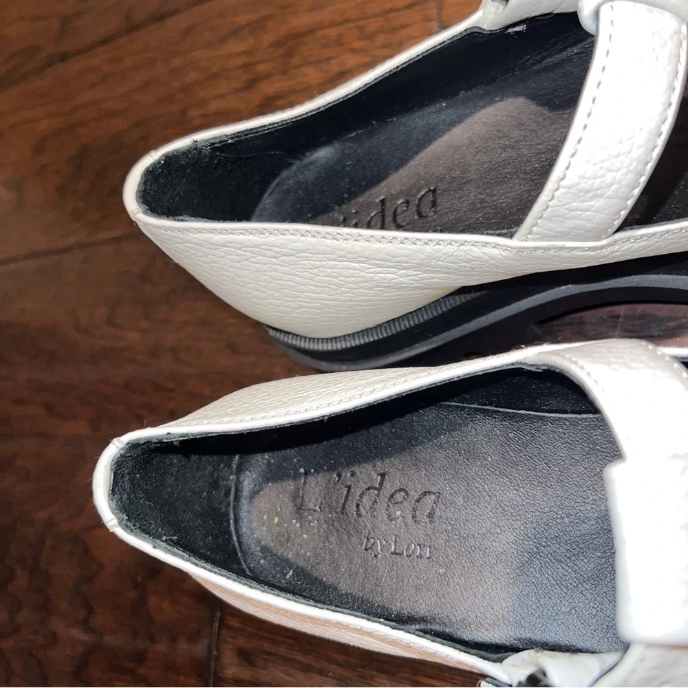 L’idea by Lori T-Strap Mary Jane Women’s Leather Shoes